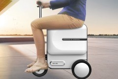 爱尔威 Airwheel 智能骑行行李箱