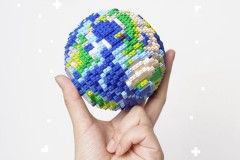 爱宇奇 AstroReality 像素地球拼装模型