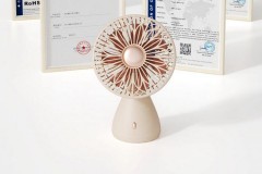 向物 Sothing 手捧花桌面小风扇