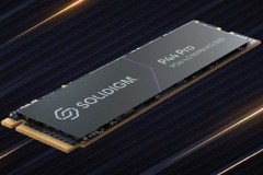 Solidigm SSD 固态硬盘
