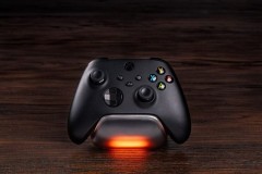 八位堂 8BitDo Xbox 燃云单手柄充电座