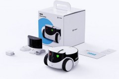 一宝 Enabot ROLA 宠物陪伴机器人