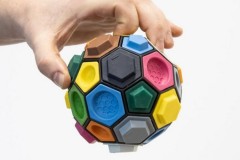 BoulderBall 微型攀岩游戏球