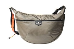 HKWORKSHOP 单肩报童包