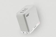 异泽 EGIOZR 100W 氮化镓充电器