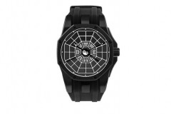 光在 ILIL 八卦自动机械腕表