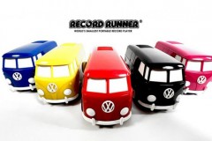 RECORD RUNNER 自走巴士玩具唱片机