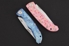 比利作 MagnaCut 粉末钢折叠口袋刀