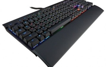 美商海盗船 CORSAIR K70 PRO 背光全机械游戏键盘