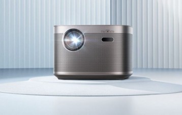 极米 XGIMI H6 家用投影仪