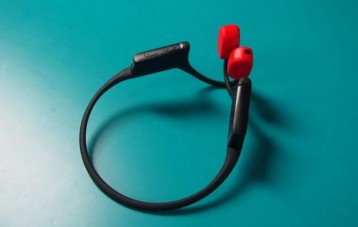 颂拓 SUUNTO Wing 骨传导运动耳机