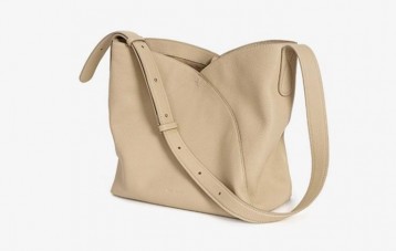 DREA BASAA 半山花瓣流浪包