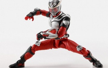 万代 BANDAI Shf 雷欧真骨雕奥特曼手办