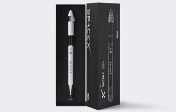 SpaceX Falcon9 猎鹰九号龙飞船火箭模型
