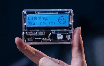 帕修斯 Perseus AI 对话 BB 机