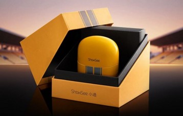 小适 ShowSee AIR 便携往复式电动剃须刀