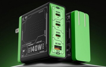 黑鱼 mFish 电力犀牛四合一 140W 氮化镓充电器