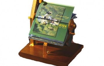 木质机械手摇台历