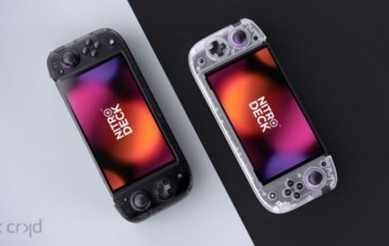 CRKD Nitro Deck 游戏手柄