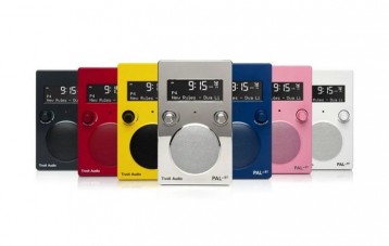 流金岁月 Tivoli Audio PAL BT 蓝牙收音机音箱