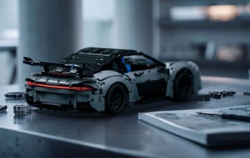 Nifeliz Stinger RS 跑车模型玩具