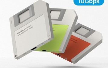 海备思 Hagibis 软盘造型固态硬盘盒